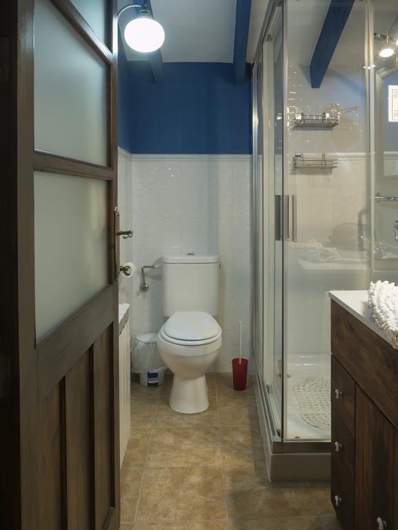 Hostal Los Aromas Вильена Экстерьер фото